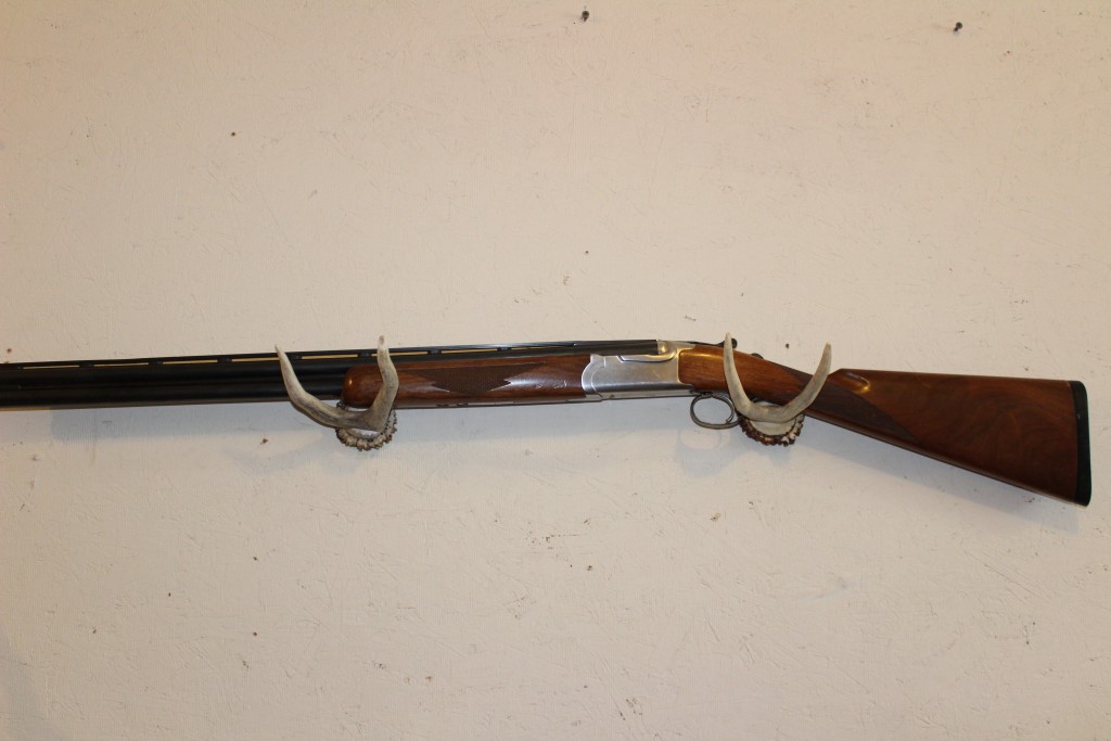 antler gun rack Antler Creek Wildlife Creations